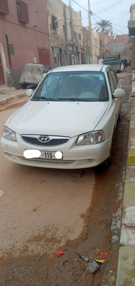 HYUNDAI ACCENT